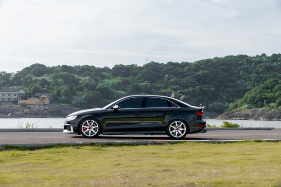 AUDI S3-001-FF MR7