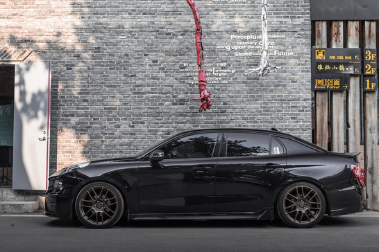 LYNK&CO03-001-MST CK70