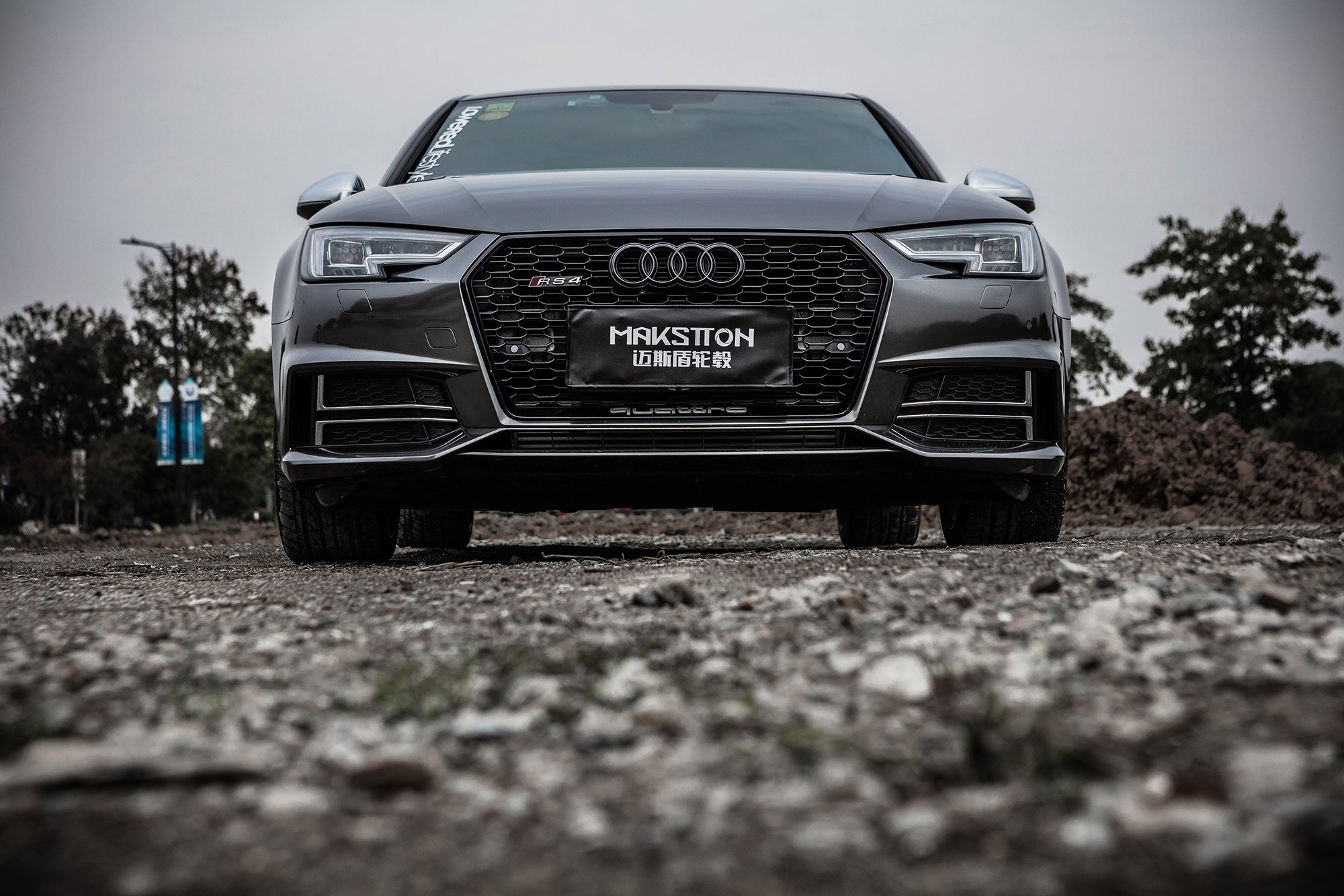 AUDI A4-005-FF 101