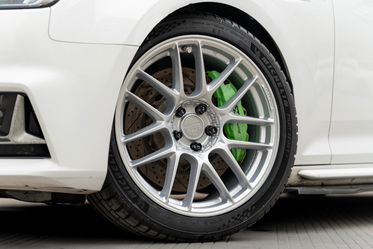 AUDI A4L-006-MST CK70