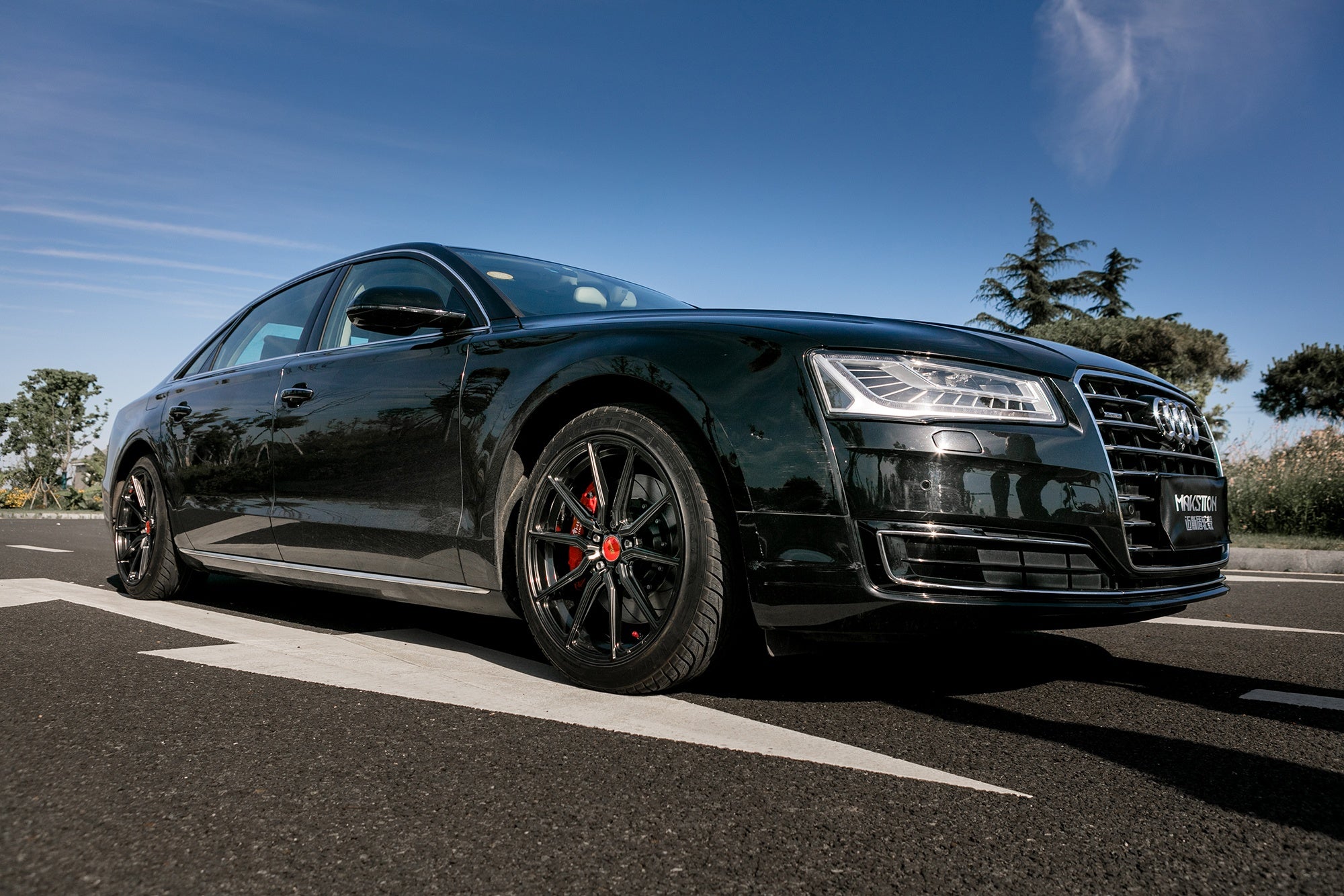 AUDI A8-003-MST 703