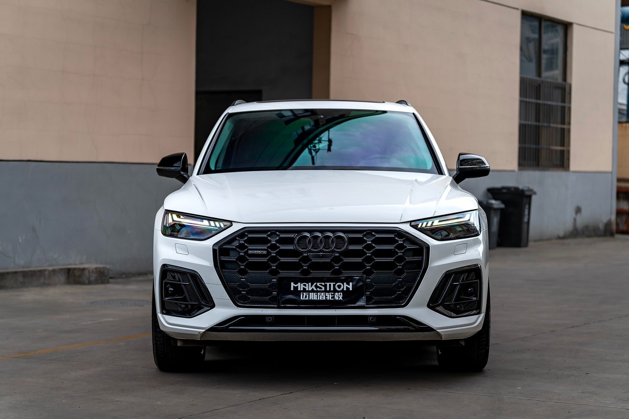 AUDI Q5L-005-FF FK07T