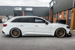 AUDI RS4 AVANT-001-FG2P CTOTEM