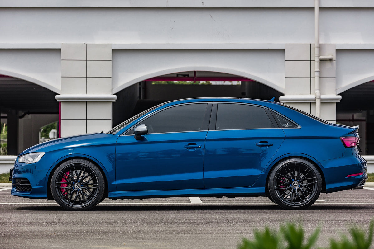 AUDI S3-001-MST 715