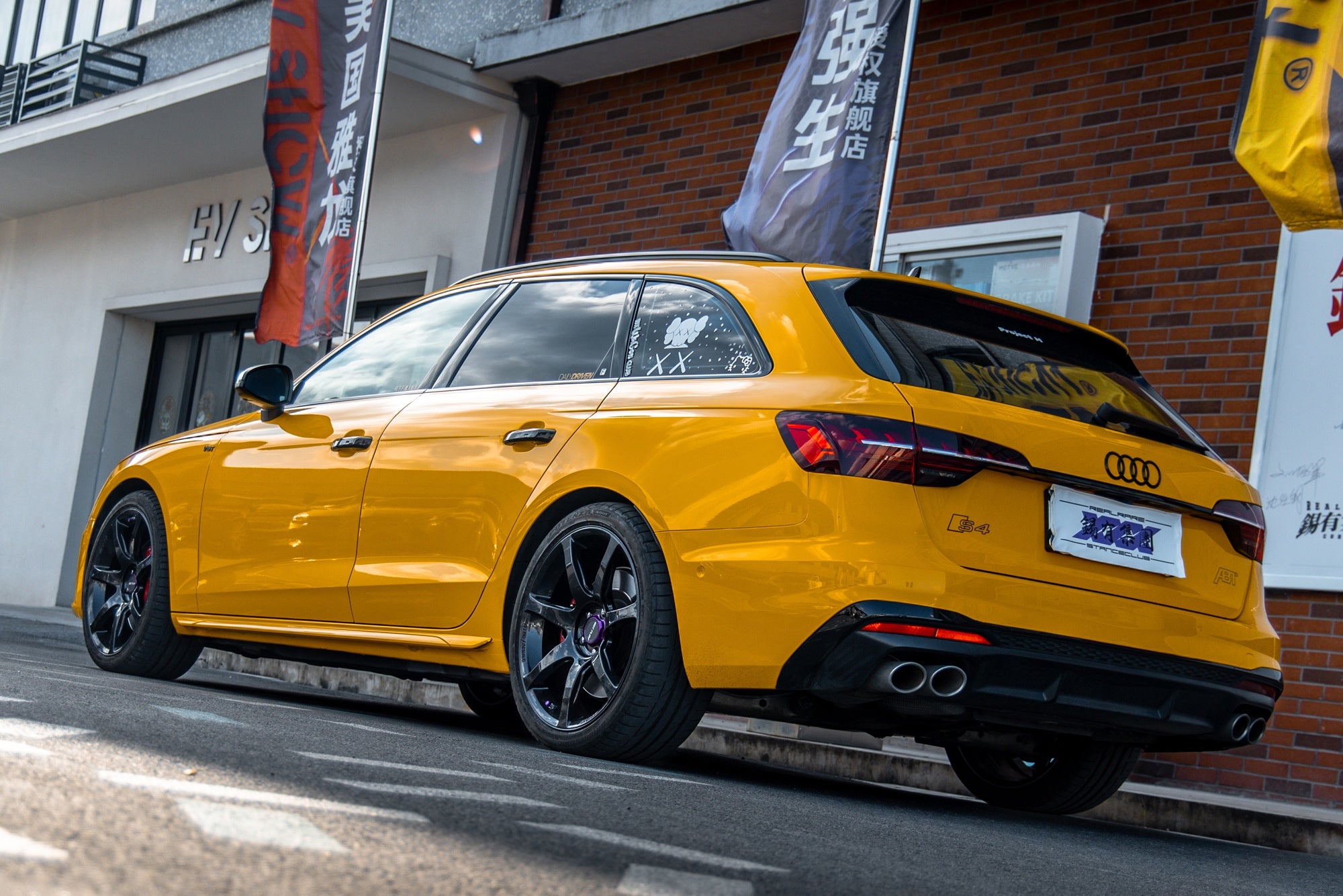 AUDI S4-003-FF MR7