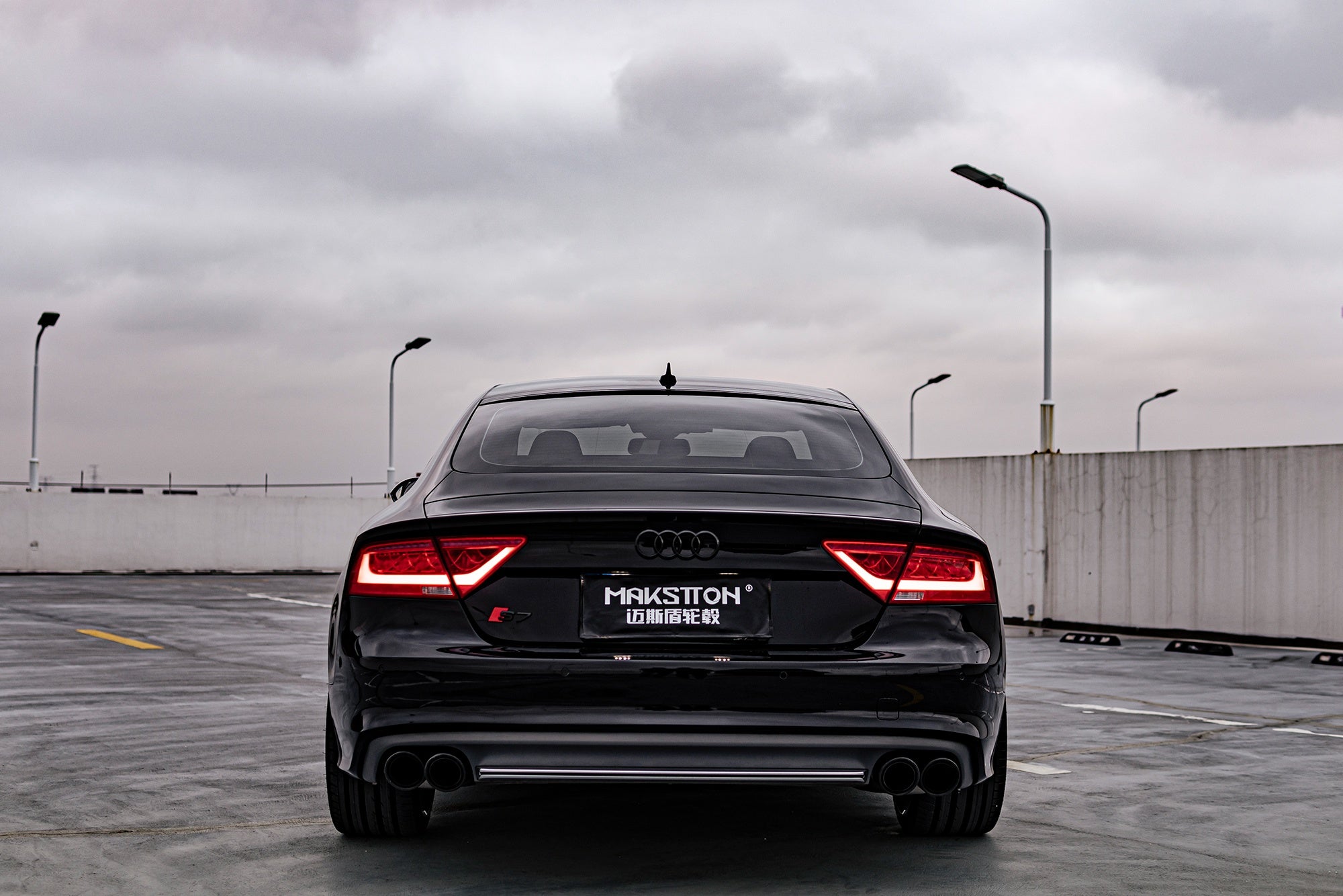 AUDI S7-003-FG 715