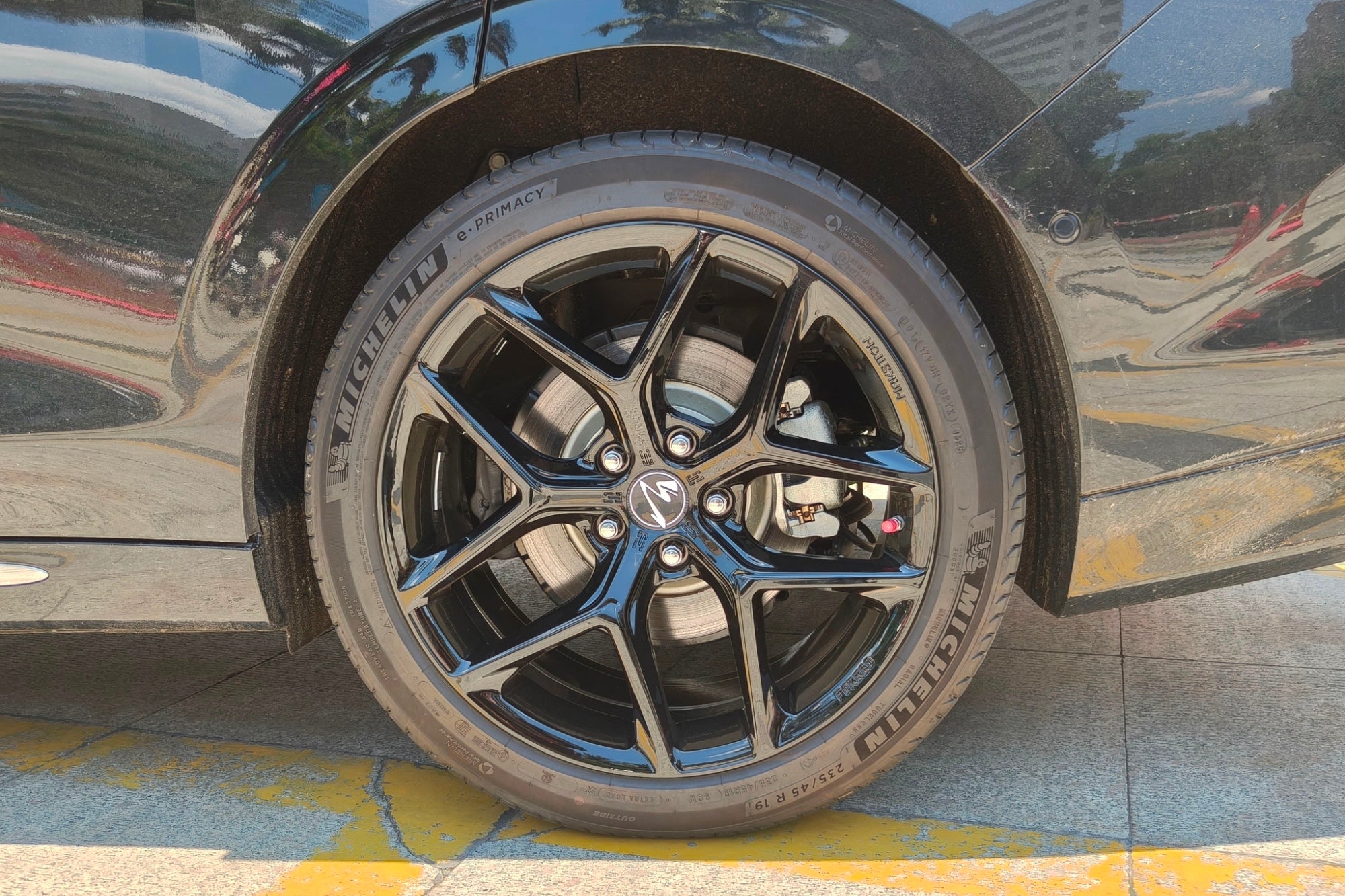 BAOJUN XIANGJING PHEV-002-FG FK07RL