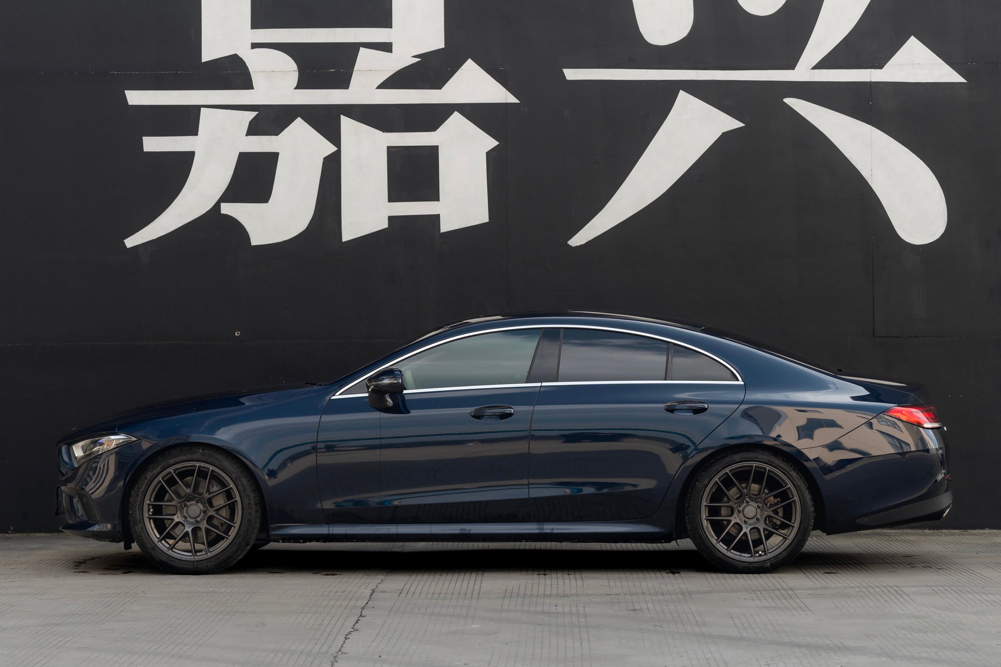 BENZ CLS 300-001-MST CK70