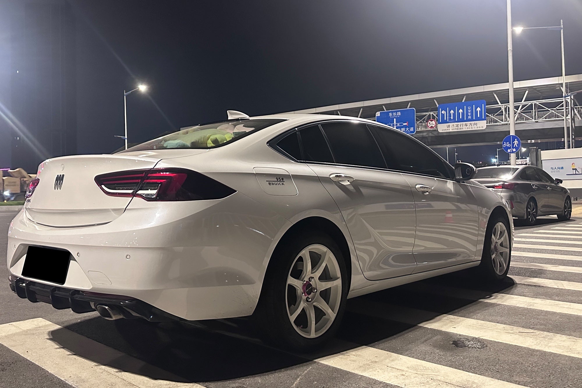 BUICK REGAL-003-FF MR7