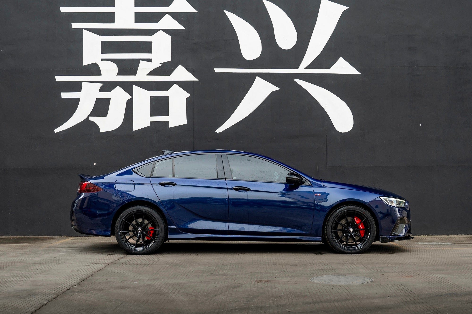 BUICK REGAL GS-001-FF 011