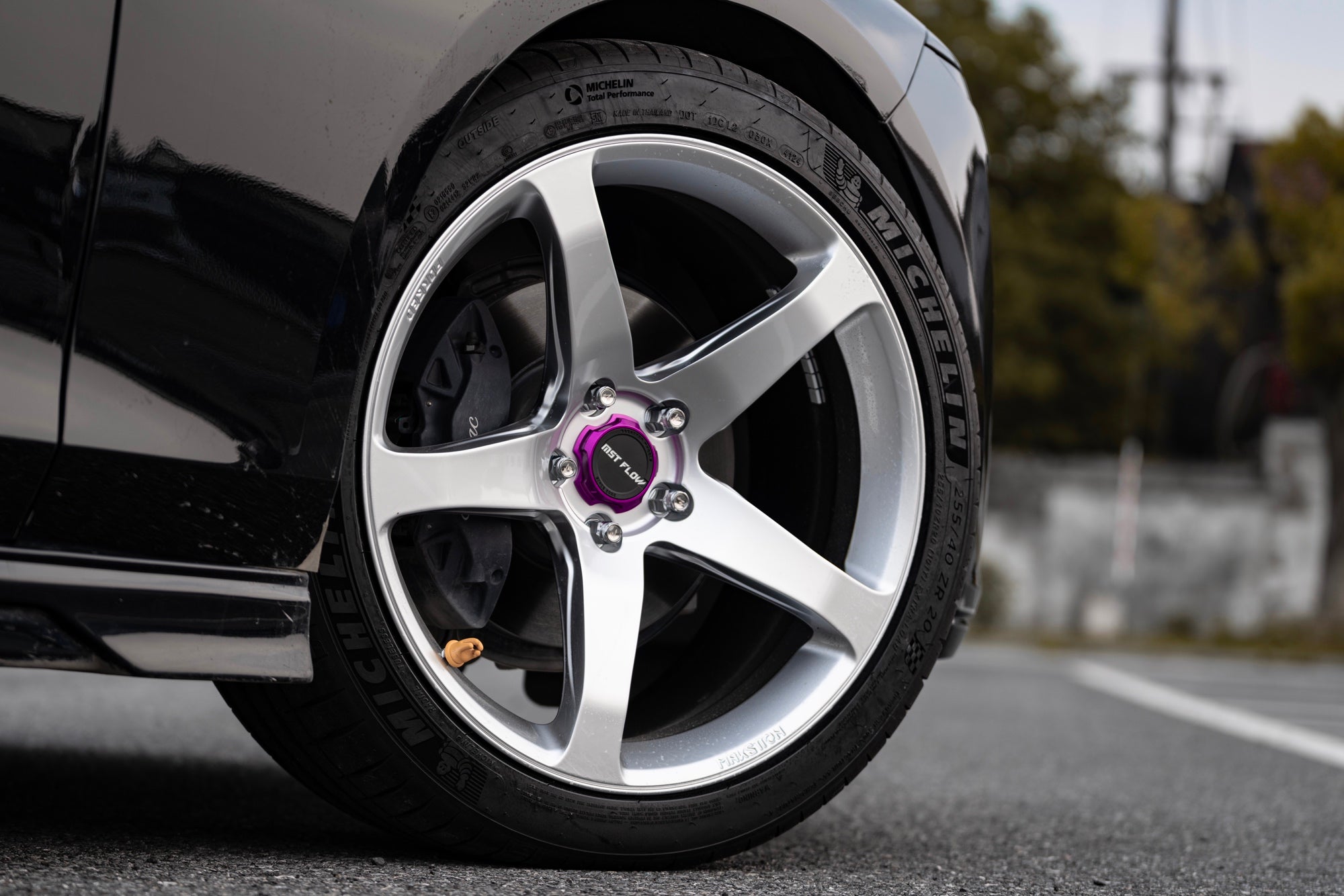 CADILLAC CT6-006-FG MR5