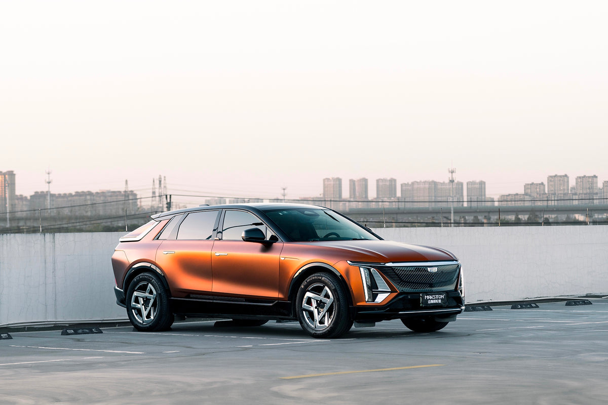 CADILLAC LYRIQ-004-FG GS17