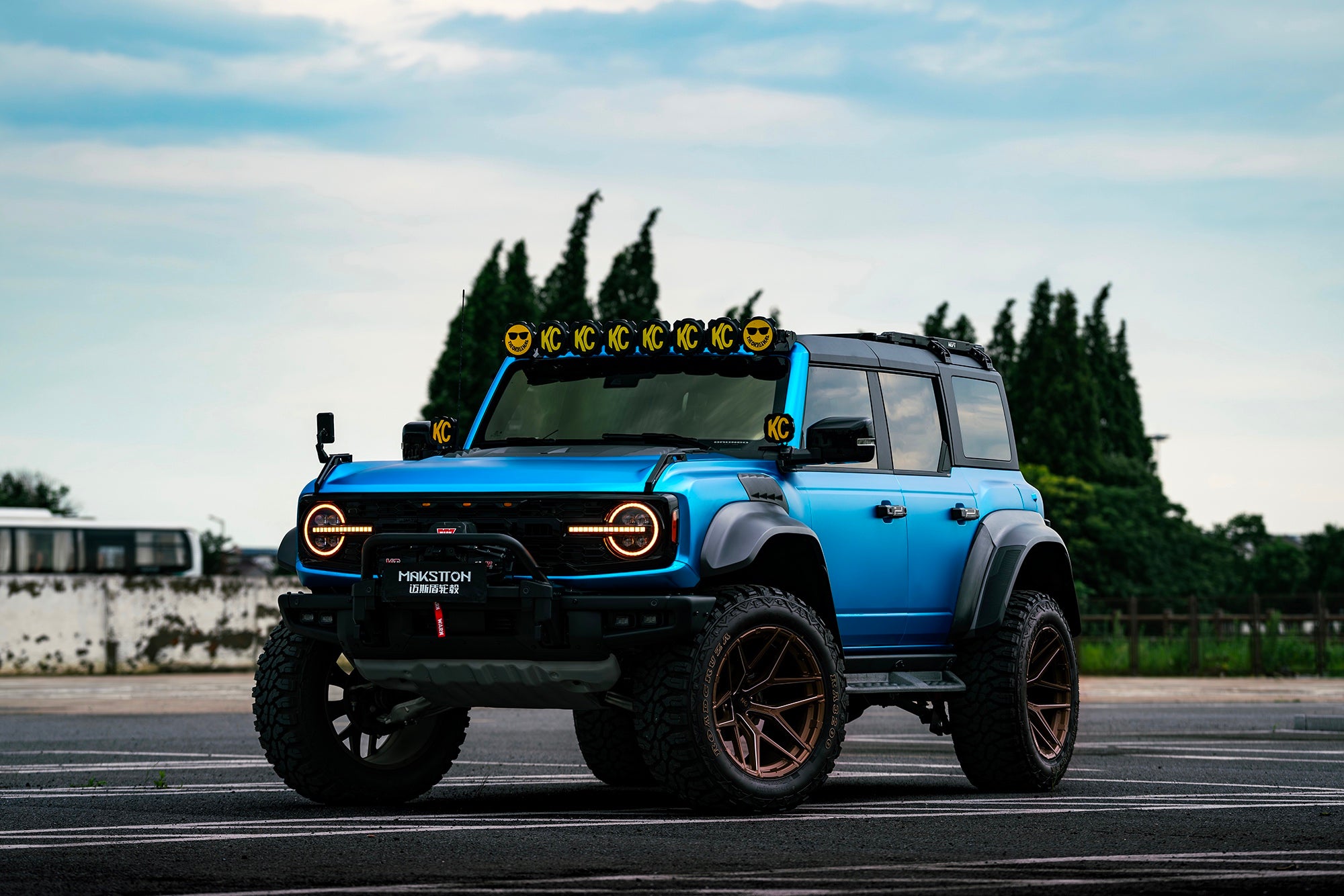 FORD BRONCO-002-N40° FK07RK TC