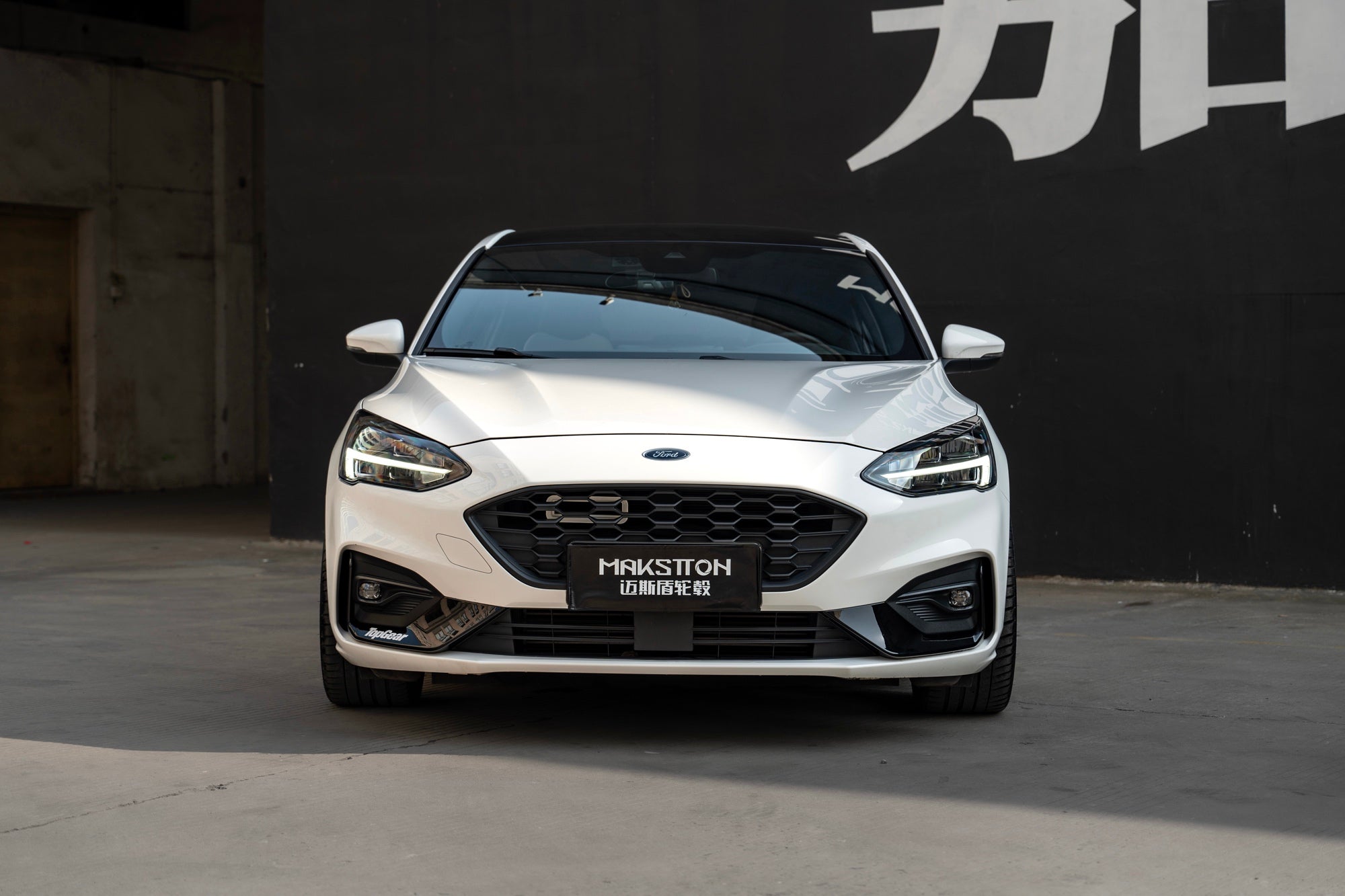 FORD FOCUS-004-FF MR7