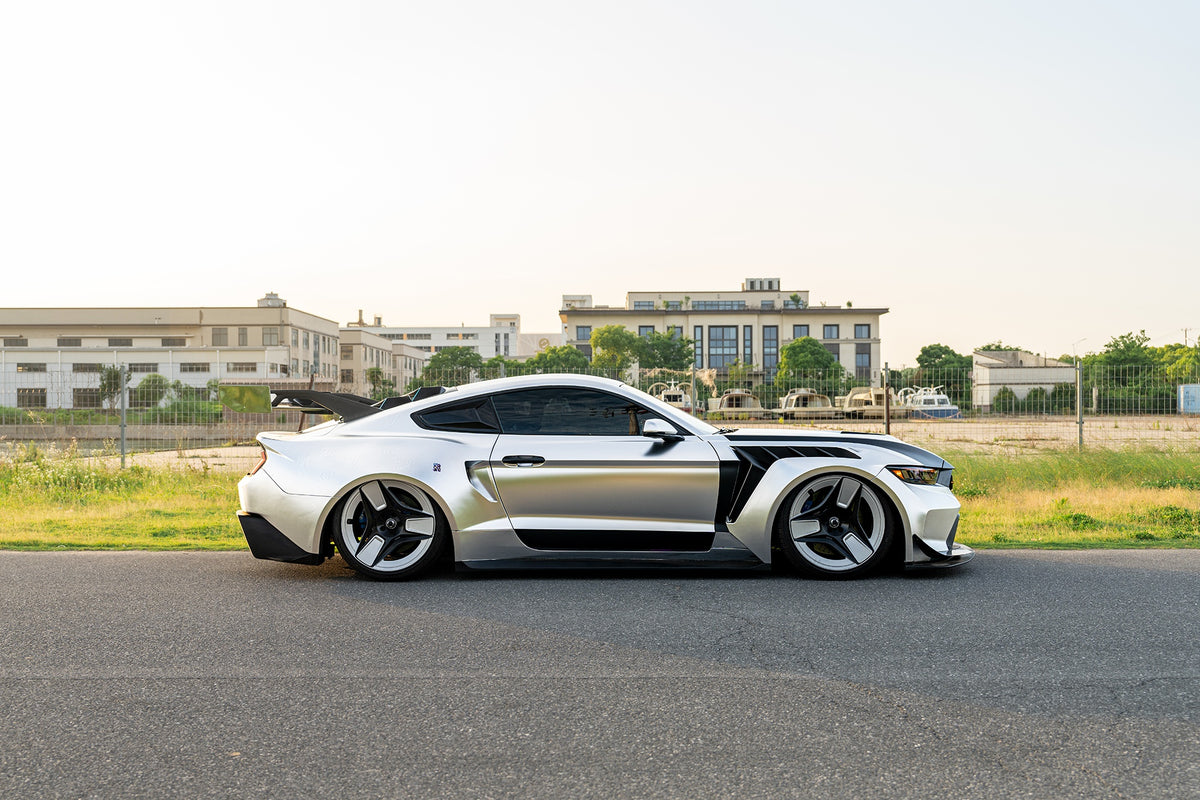 FORD MUSTANG-001-FG BO04
