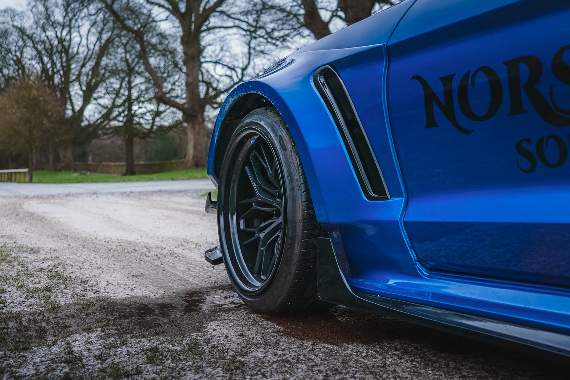 FORD MUSTANG-004-FG2P FK08