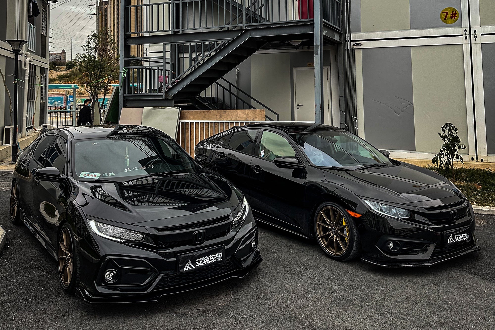 HONDA CIVIC 10TH GEN-003-FF 011