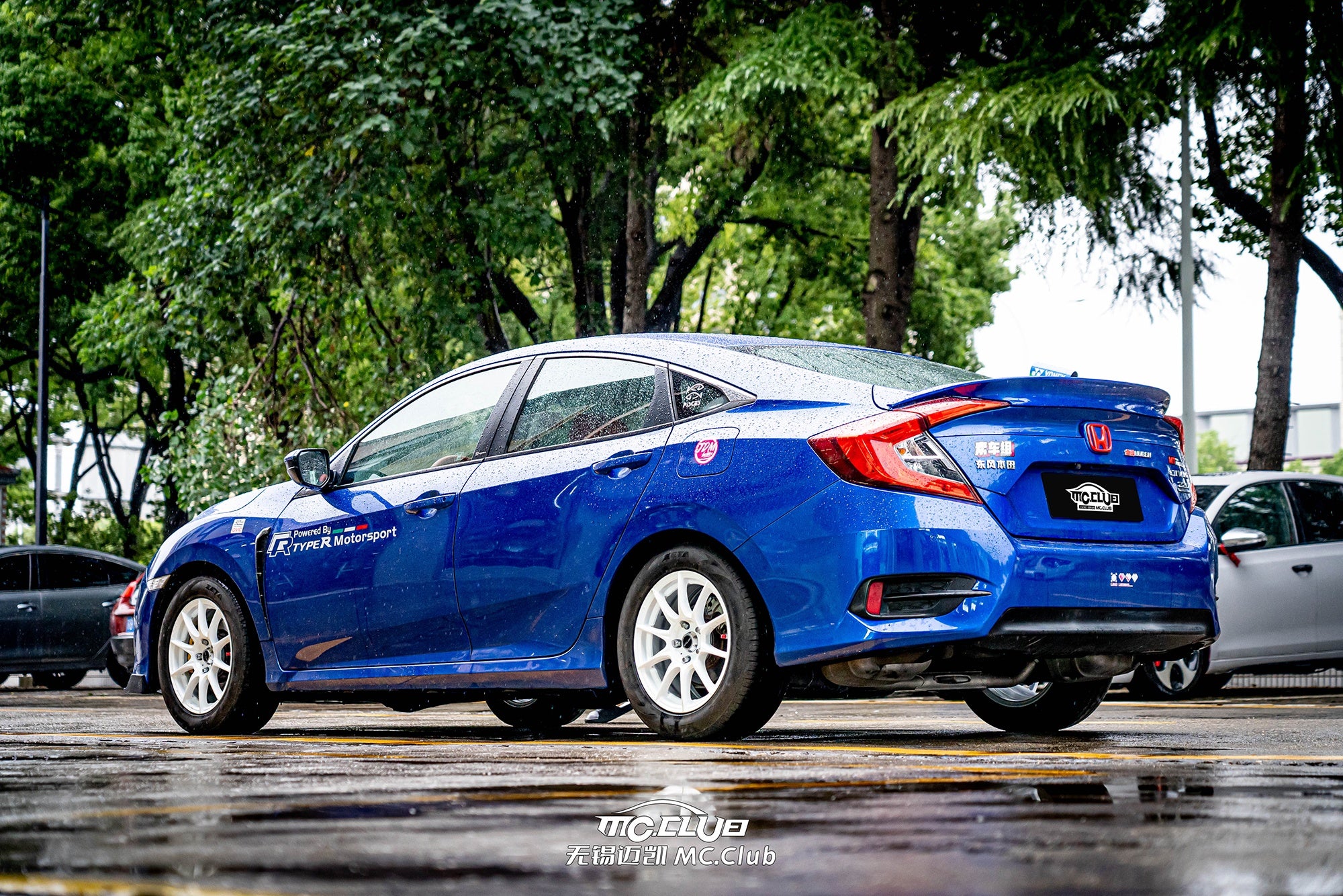 HONDA CIVIC 10TH GEN-003-FF FK75S