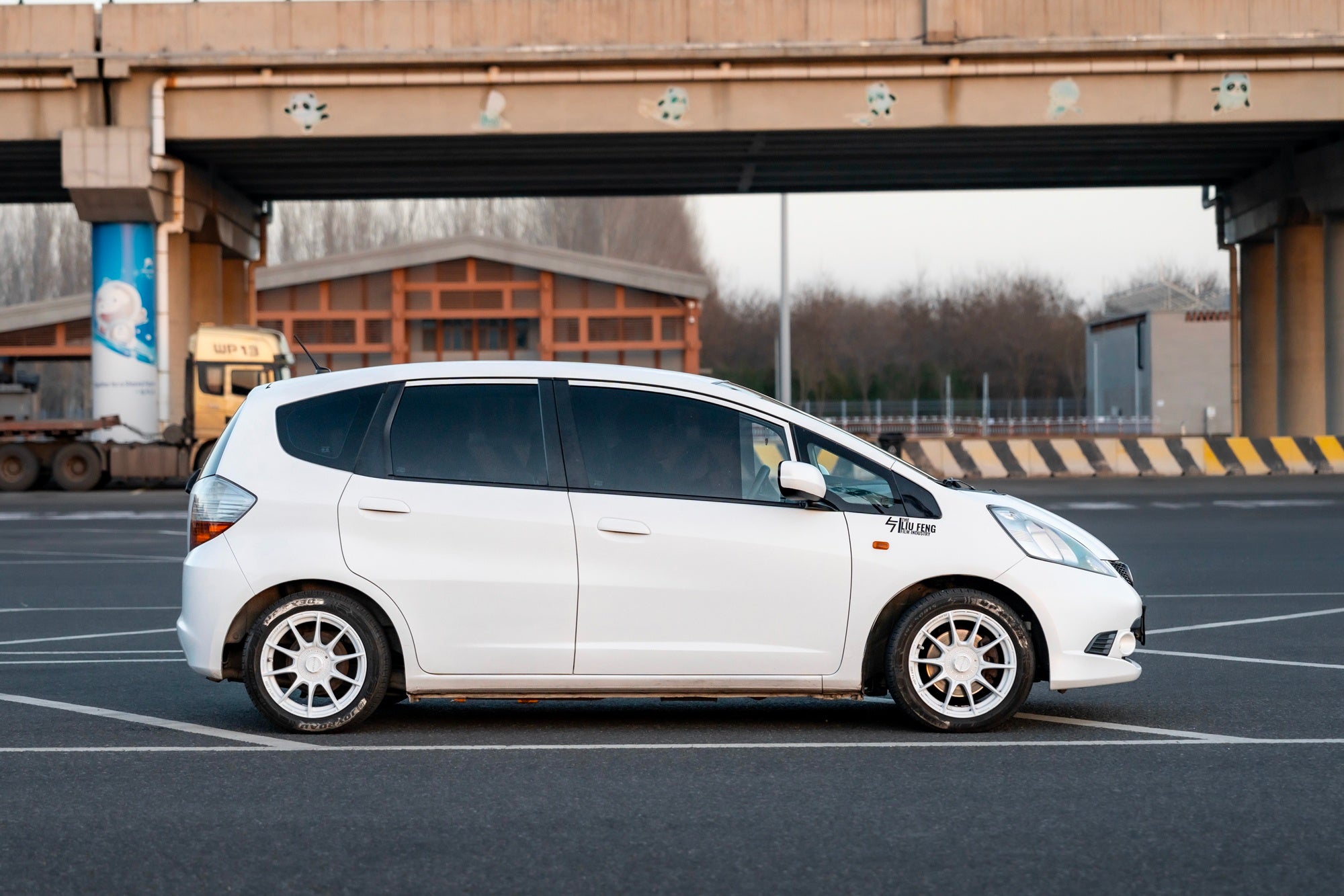 HONDA FIT-001-FF FK75S