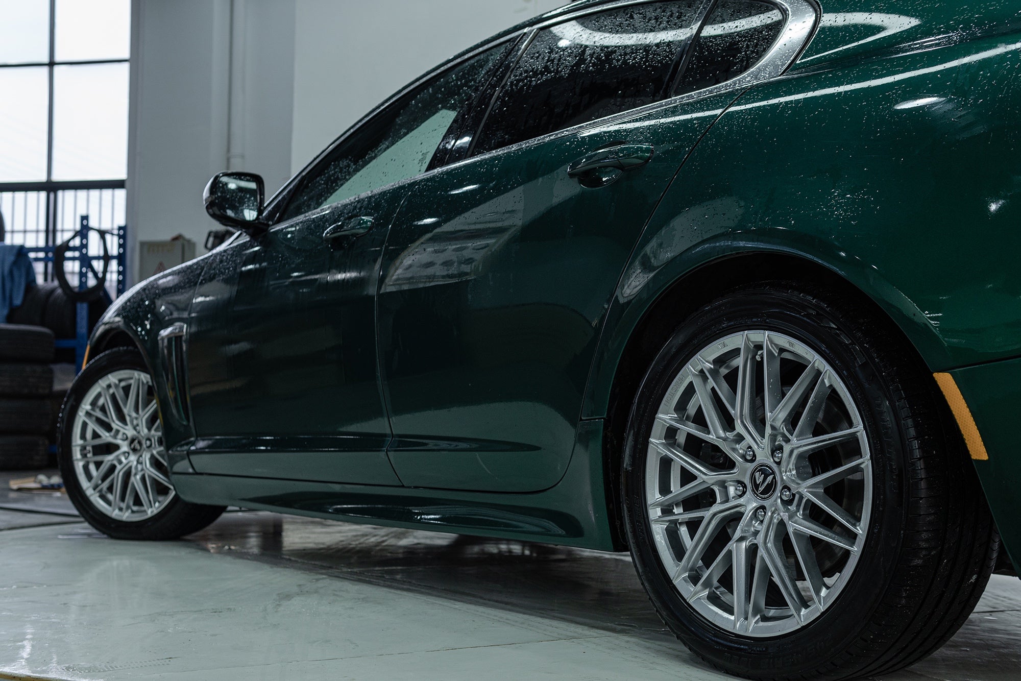 JAGUAR XF-002-MST 715