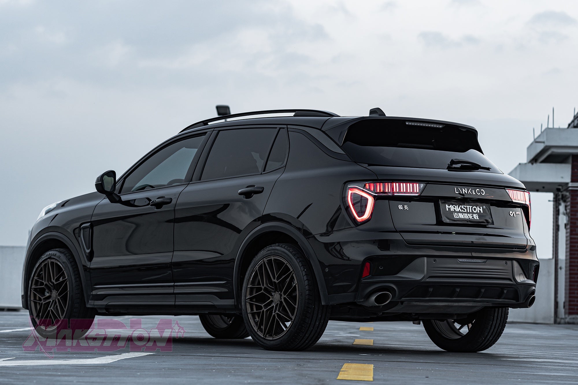 LYNK&CO 01-002-MST 718