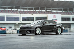 LYNK&CO 03-001-FG CK70