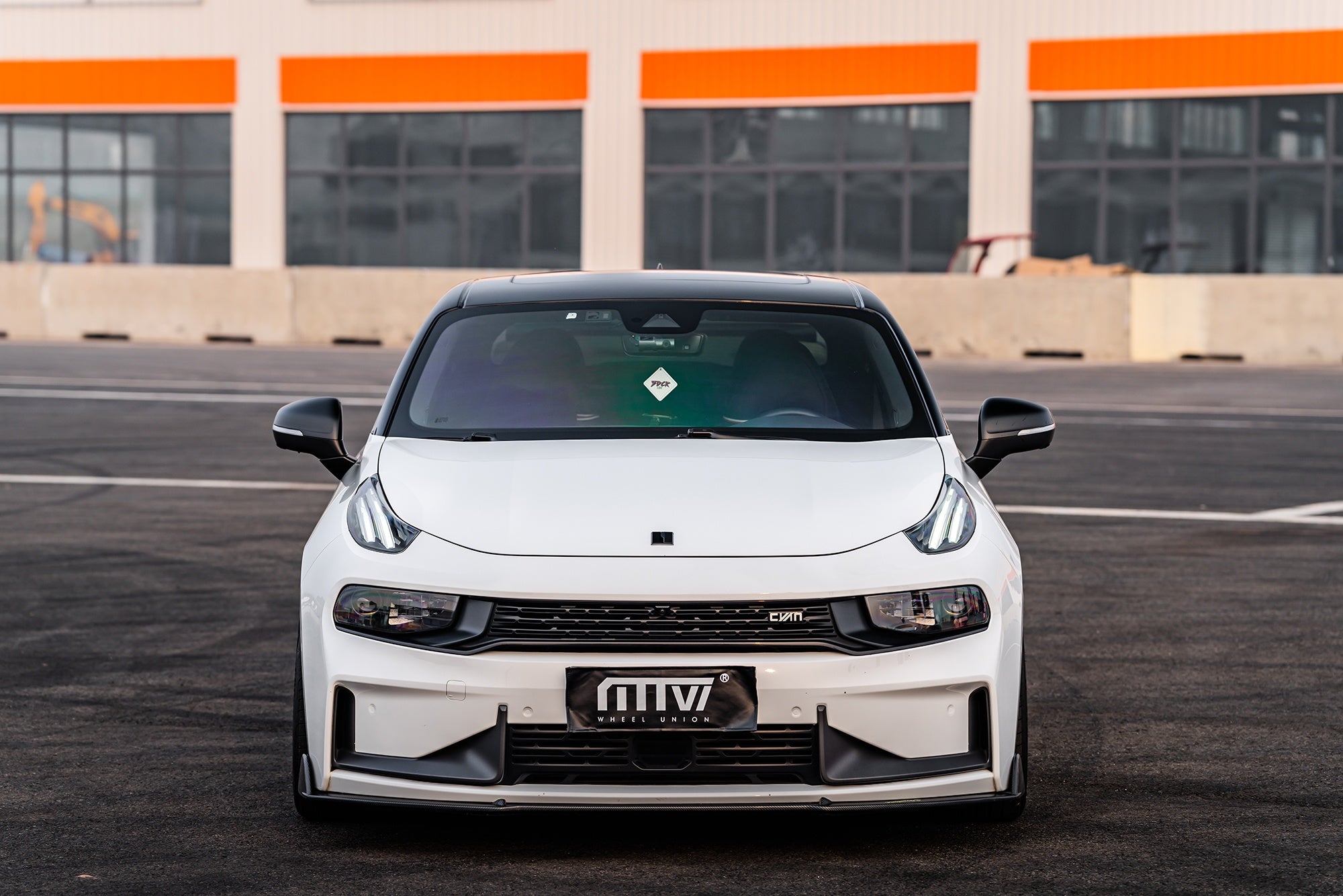 LYNK&CO 03-002-FF FK07