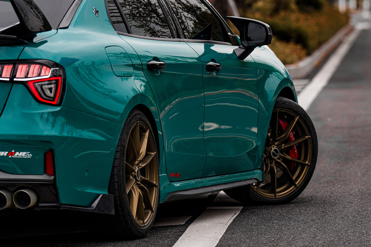 LYNK&CO 03-005-FF 011