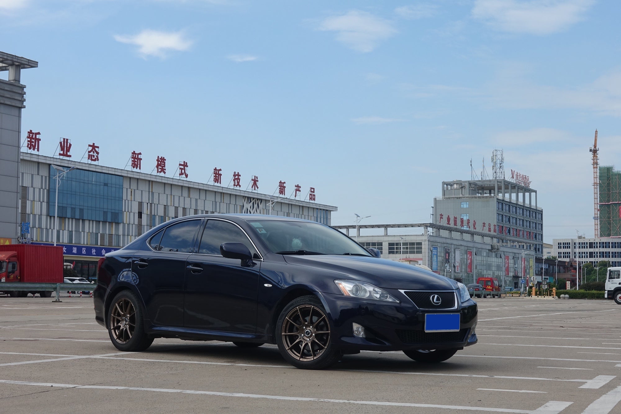 LEXUS IS300-002-FF FK75