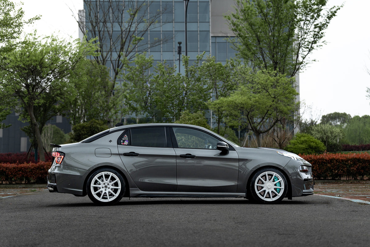 LYNK&CO 03-001-FF FK75