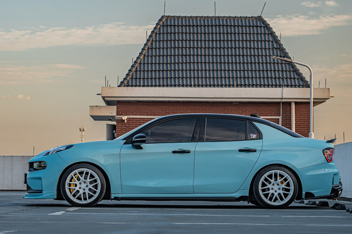 LYNK&CO 03-001-MST CK70