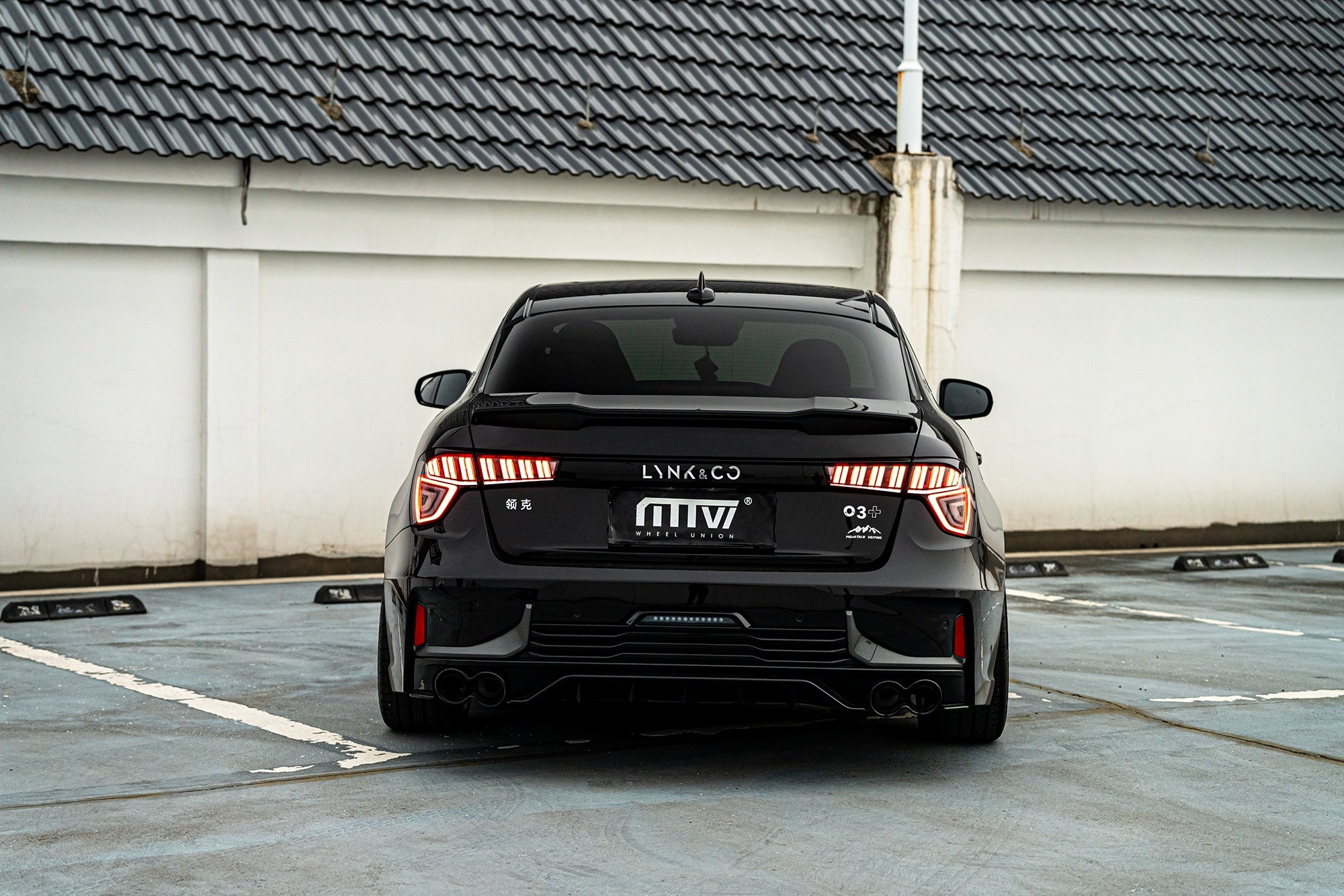 LYNK&CO 03-002-FF FK07