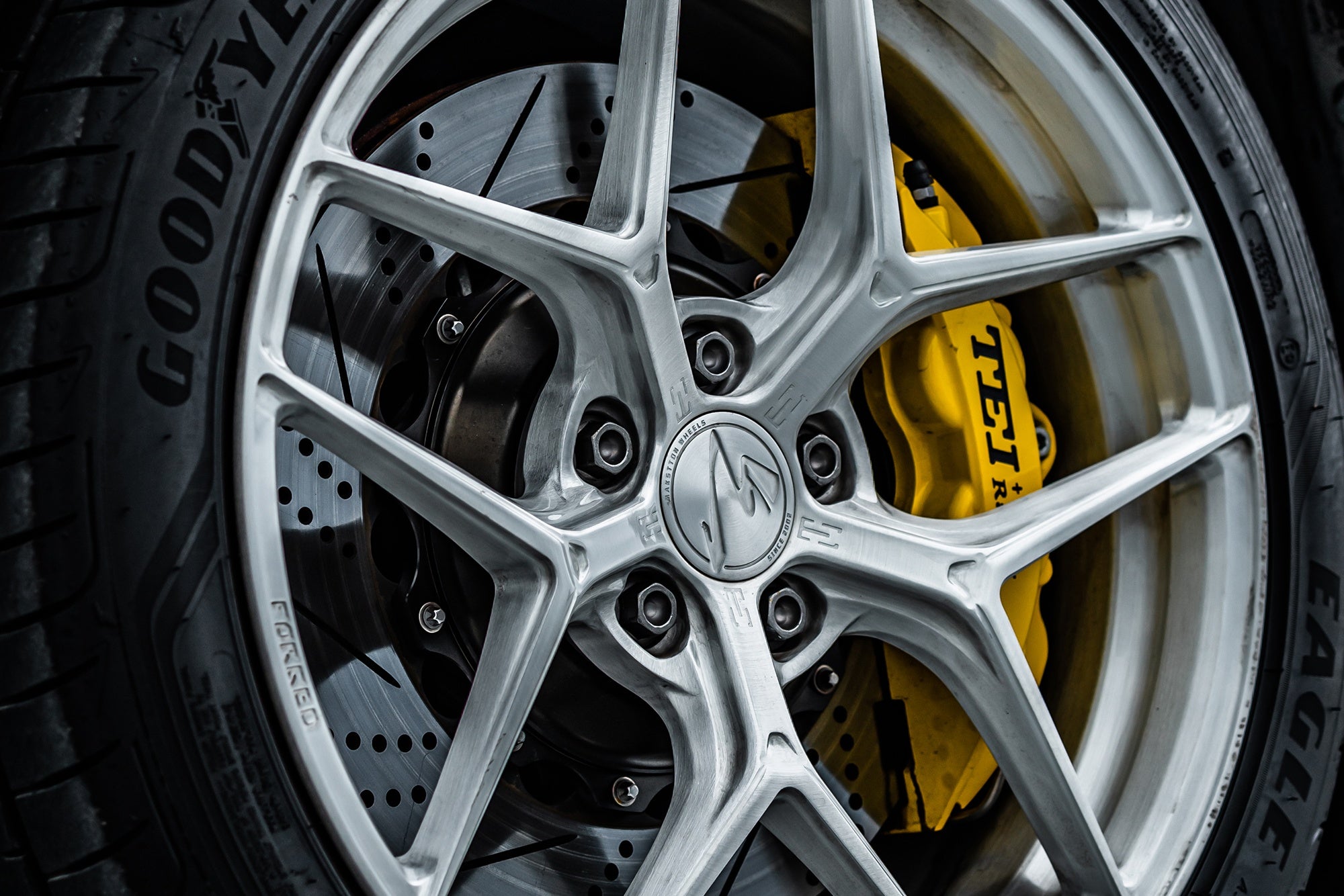 LYNK&CO 03-003-FF FK07