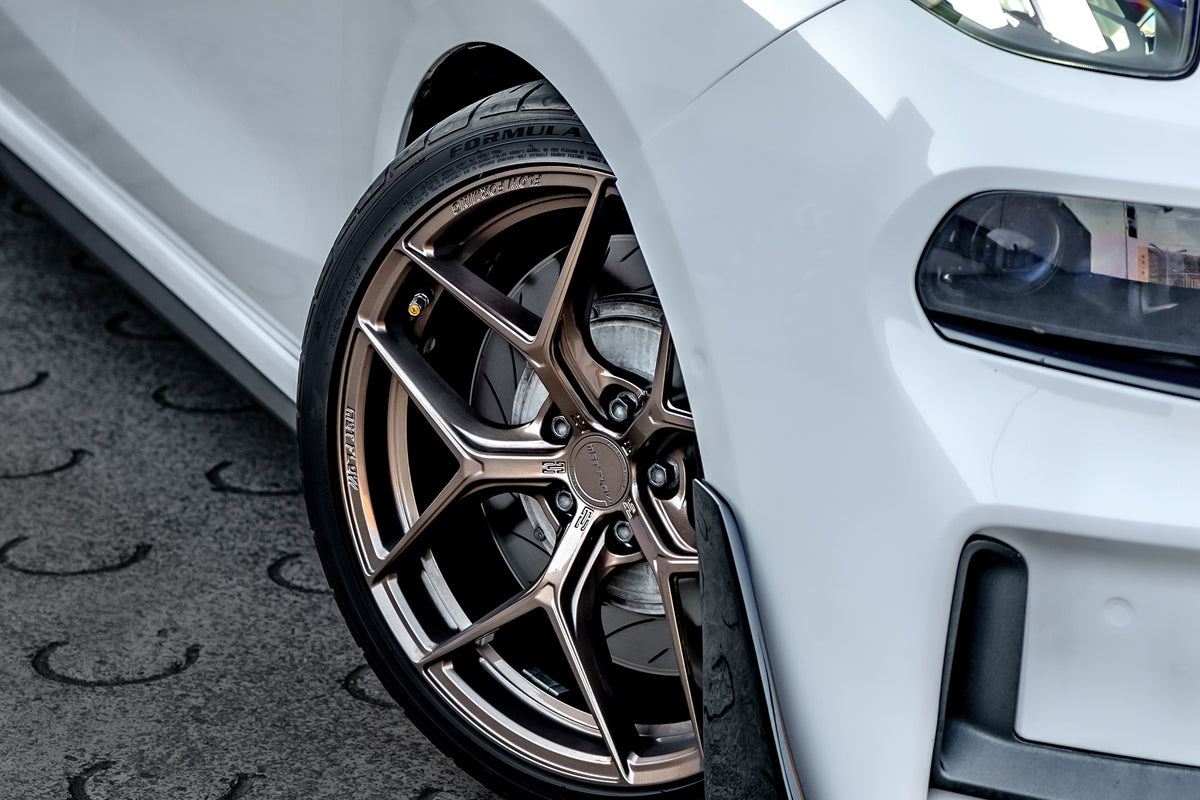 LYNK&CO 03-003-FF FK07