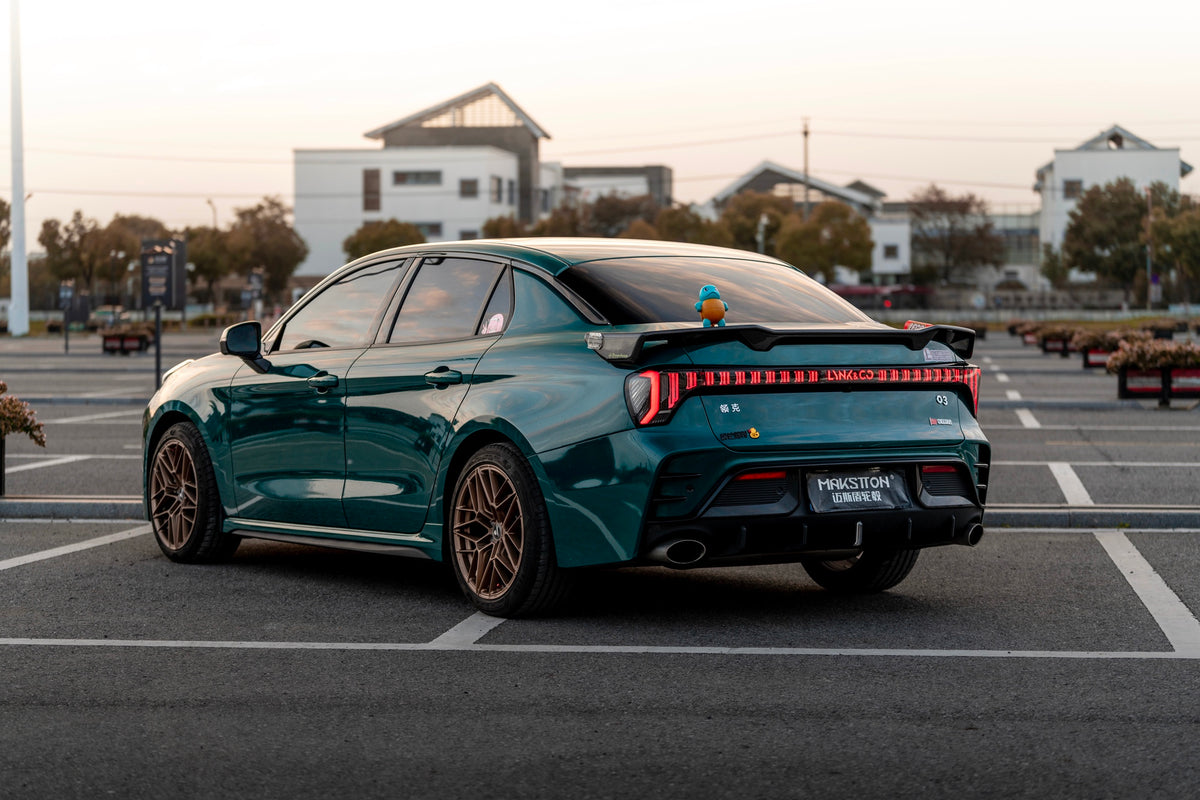 LYNK&CO 03-003-MST 718