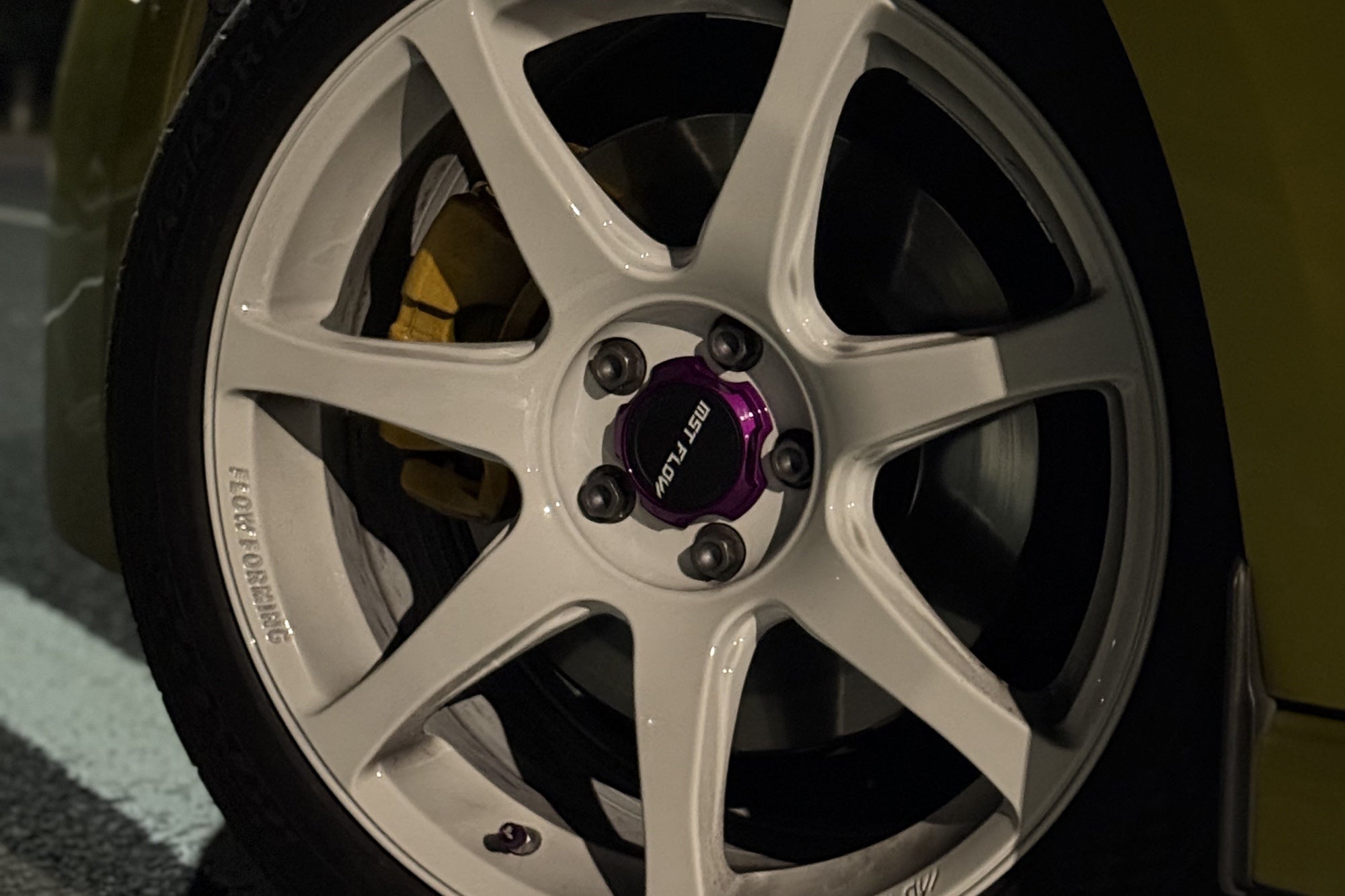 LYNK&CO 03-004-FF MR7