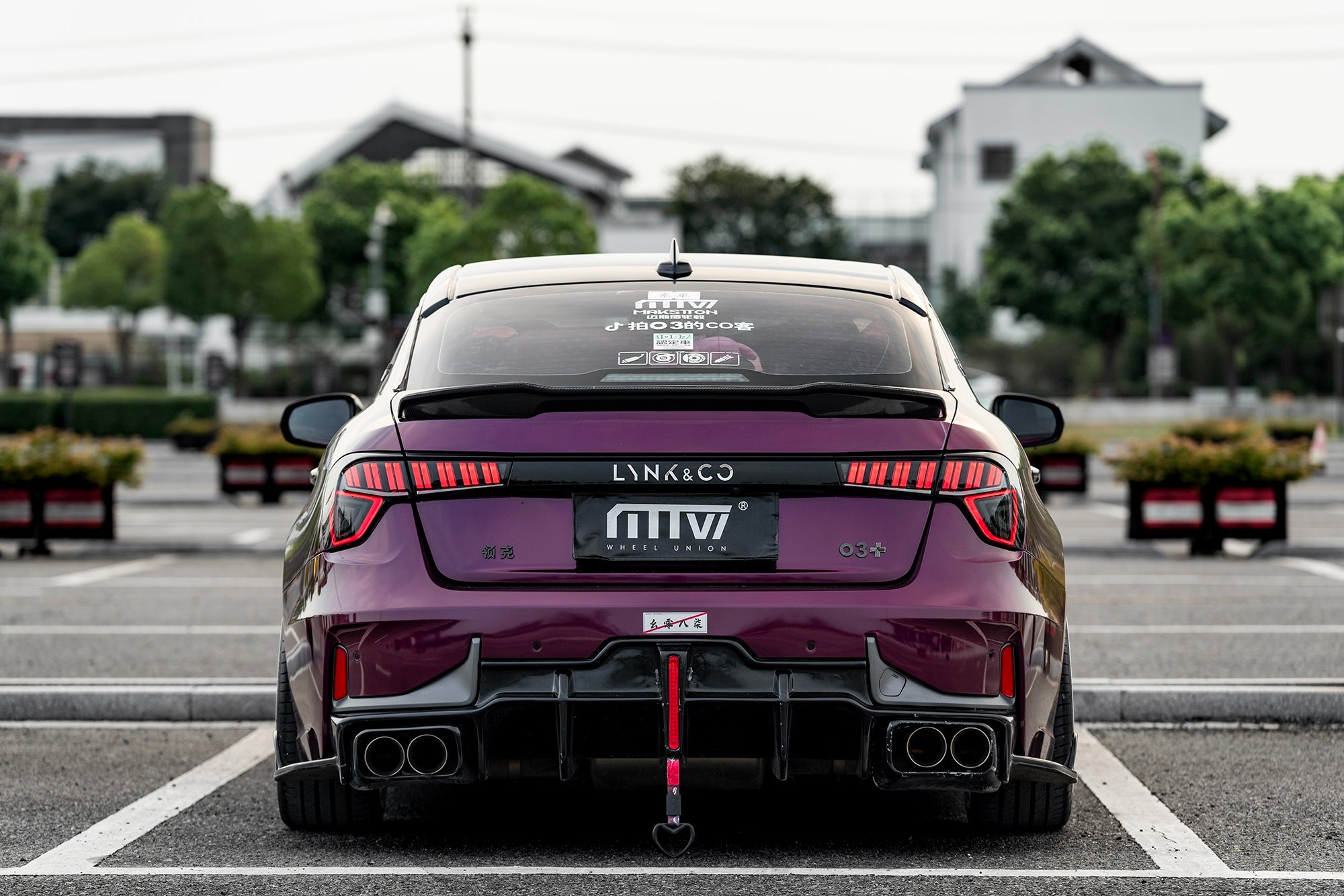 LYNK&CO 03-005-FF FK07