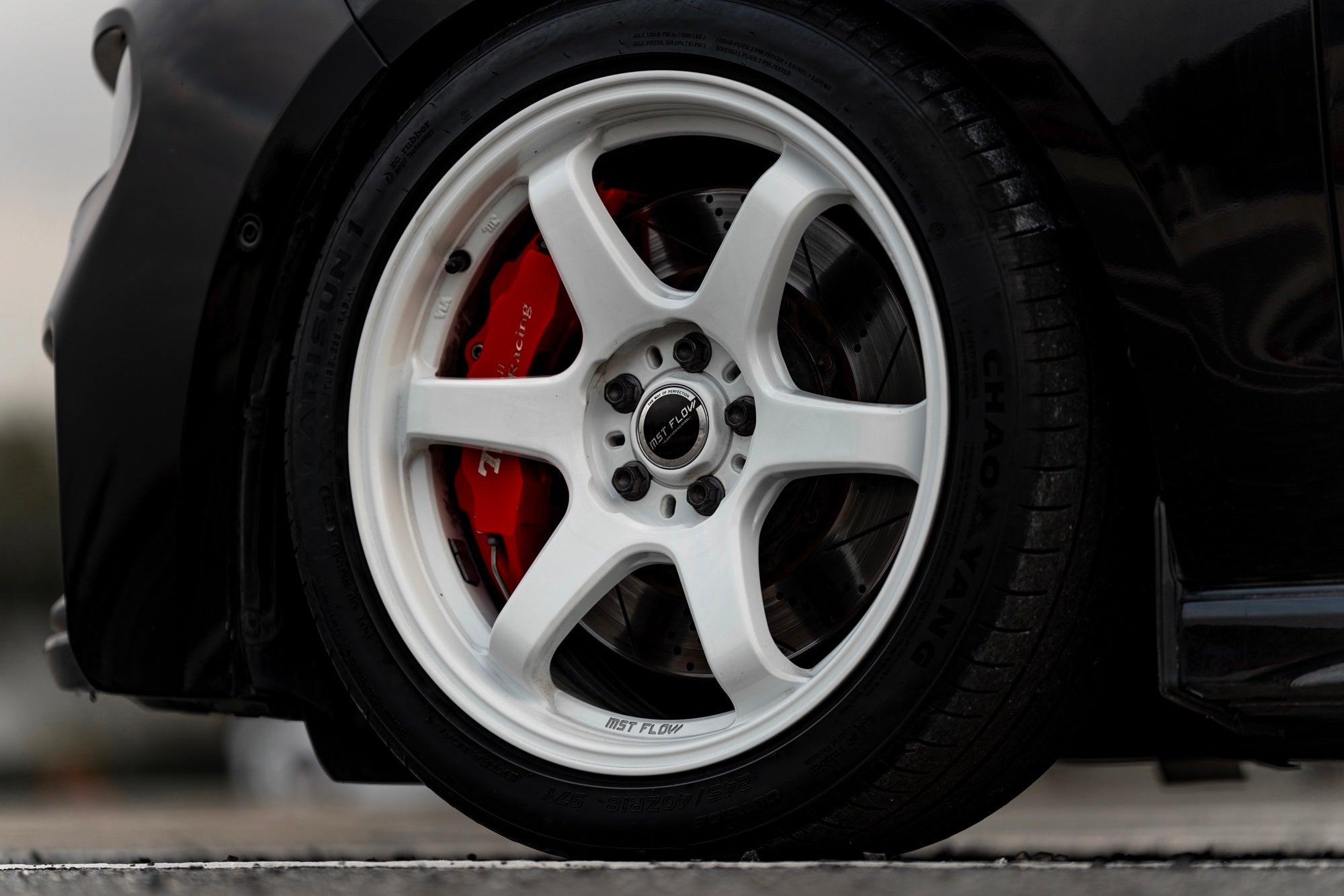 LYNK&CO 03-006-FF 010