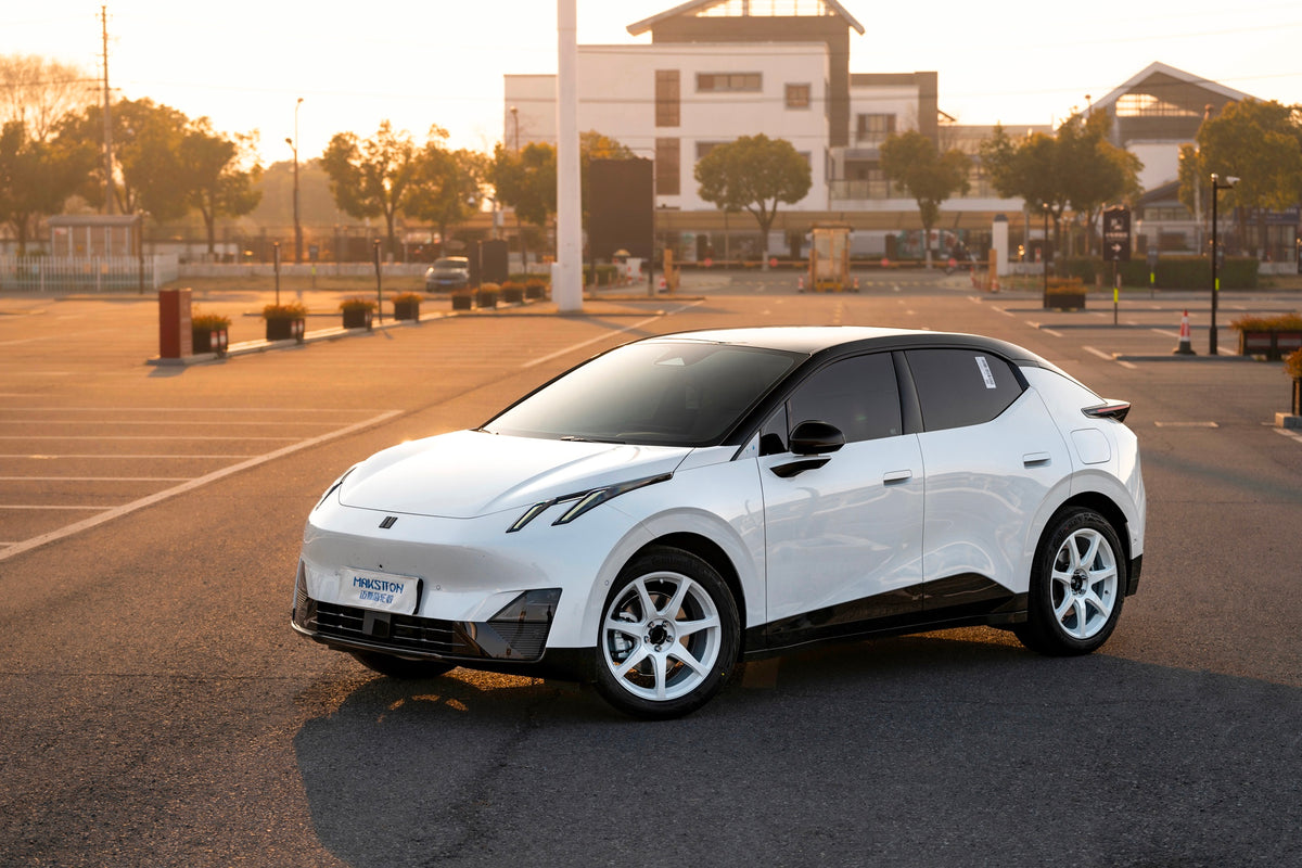 LYNK&CO Z20-002-FF MR7