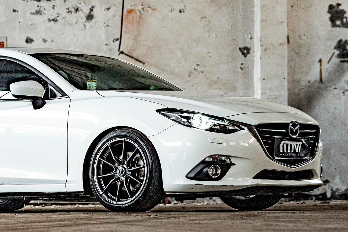 MAZDA 3 AXELA-005-FF 011