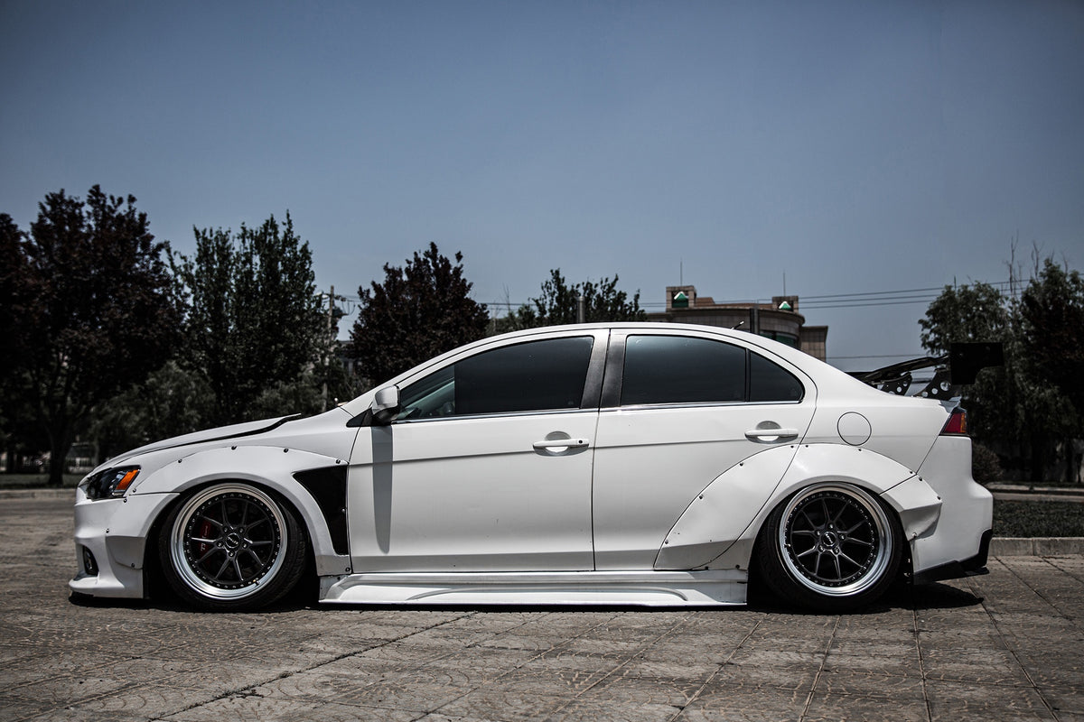 MITSUBISHI LANCER-001-GOT 202