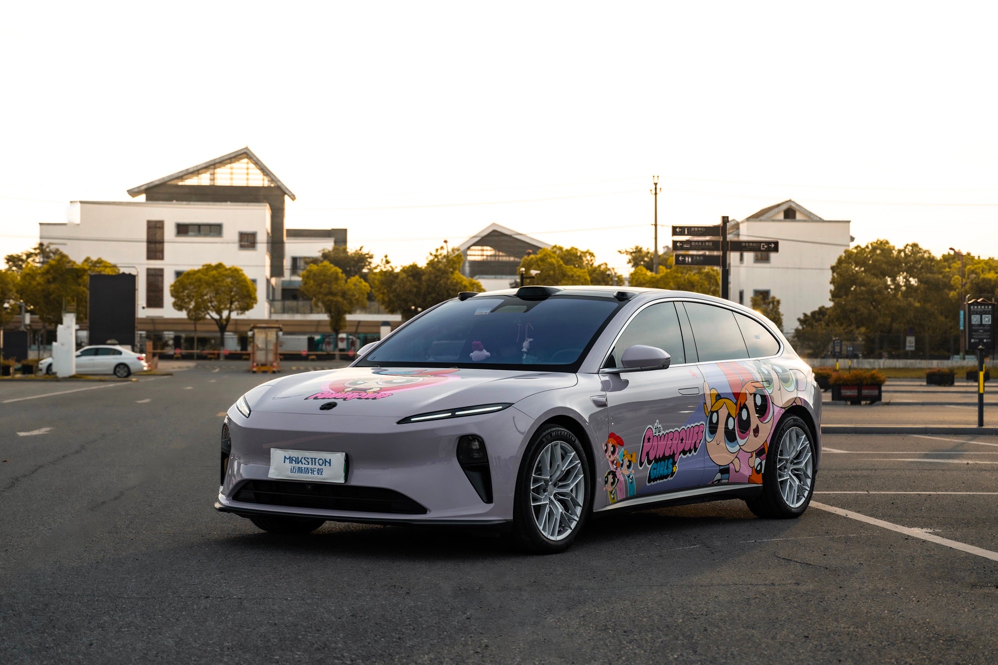 NIO ET5T-002-FF FK08