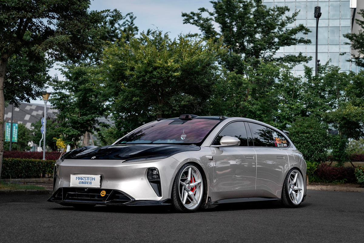 NIO ET5T-002-FG2P LURK5
