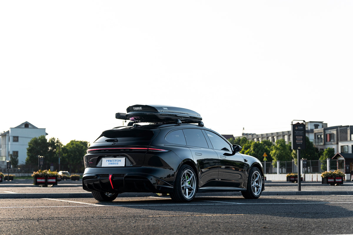 NIO ET5T-002-FG LURK5