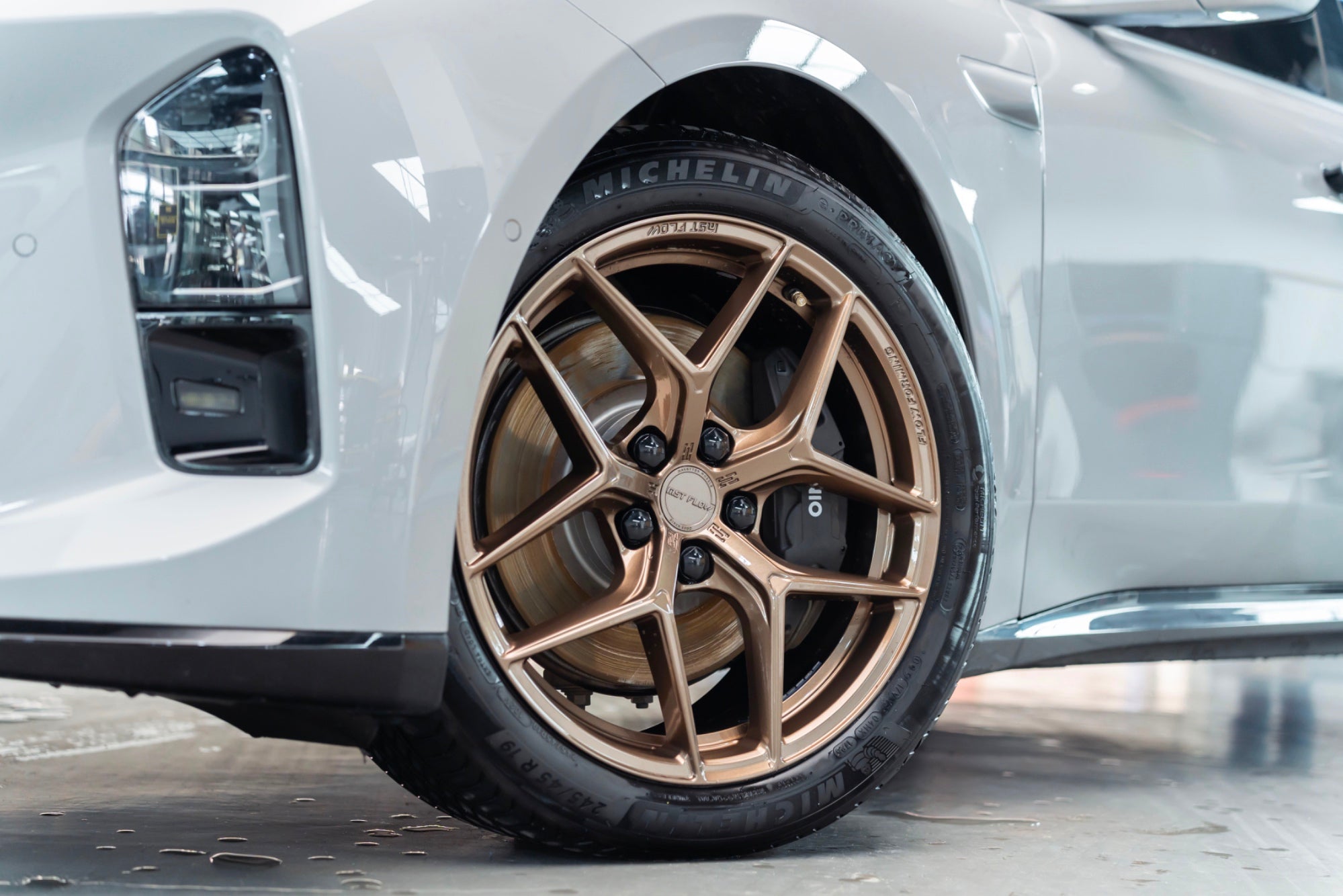 NIO ET5T-004-FF FK07-T