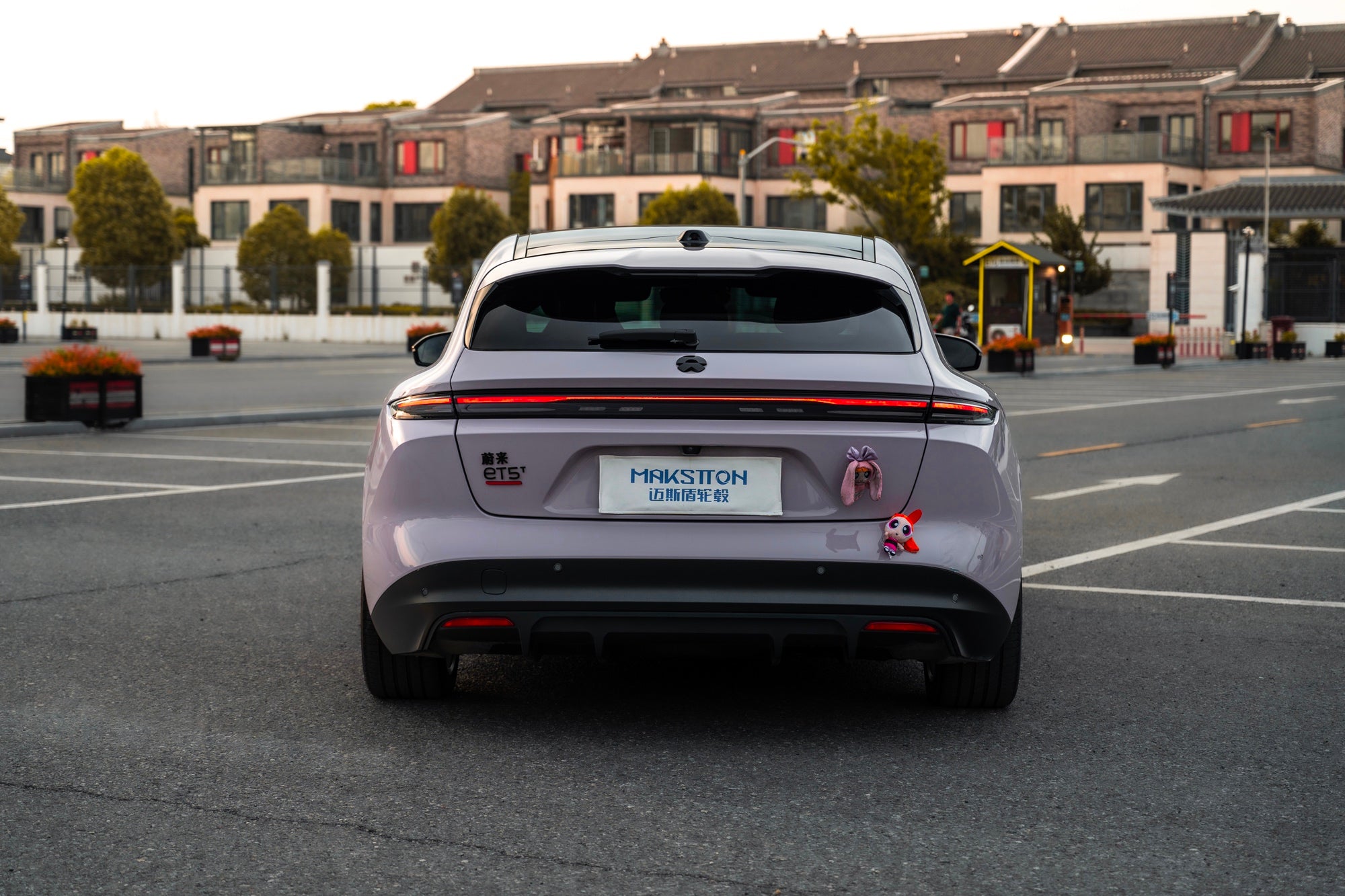 NIO ET5T-005-FF FK08