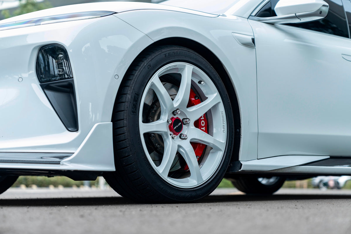 NIO ET5T-006-FF MR7