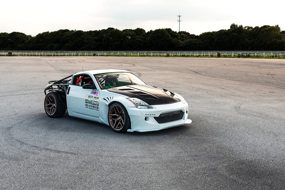 NISSAN 350Z-002-FG BO05