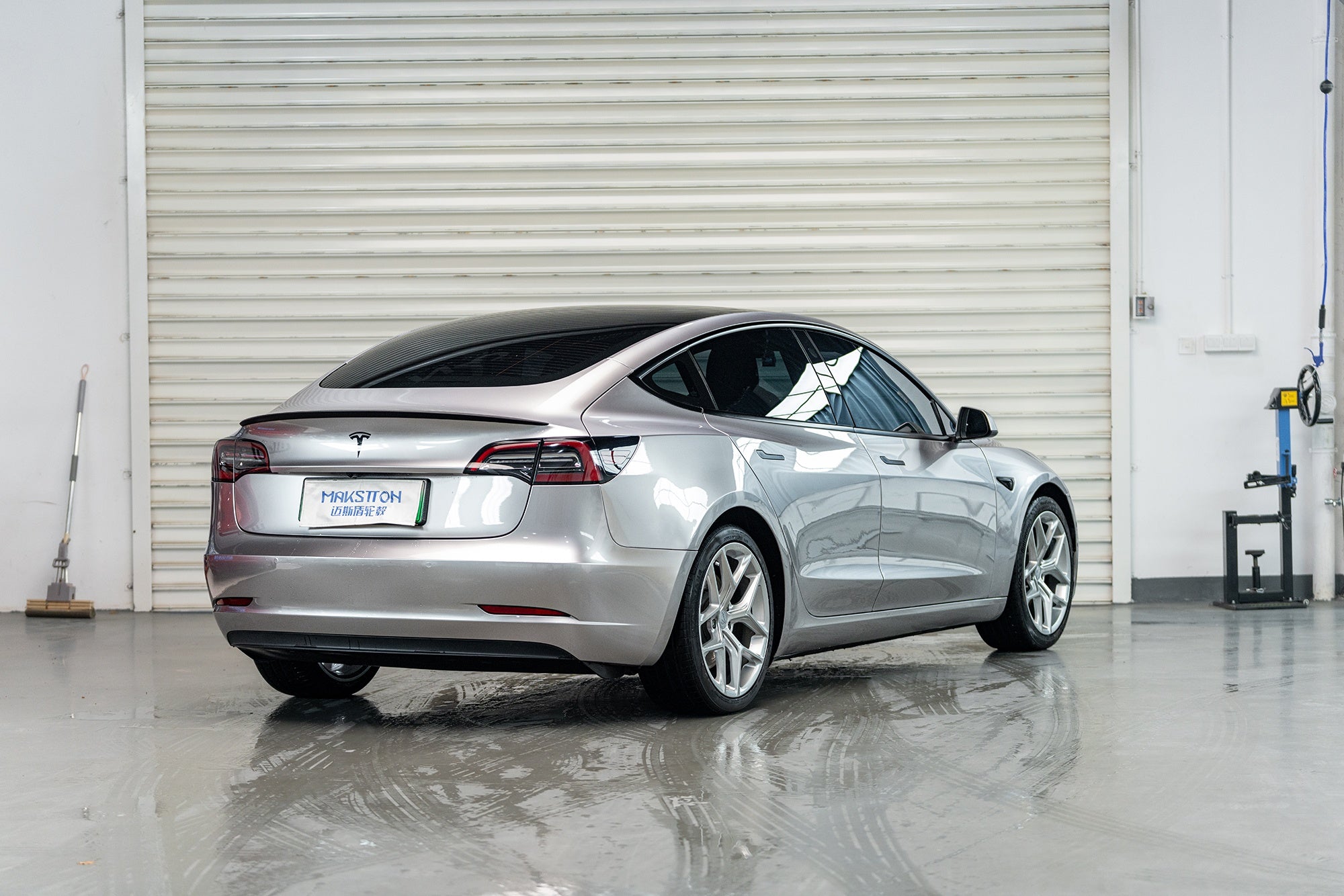 TESLA MODEL3-006-FG FK07RL
