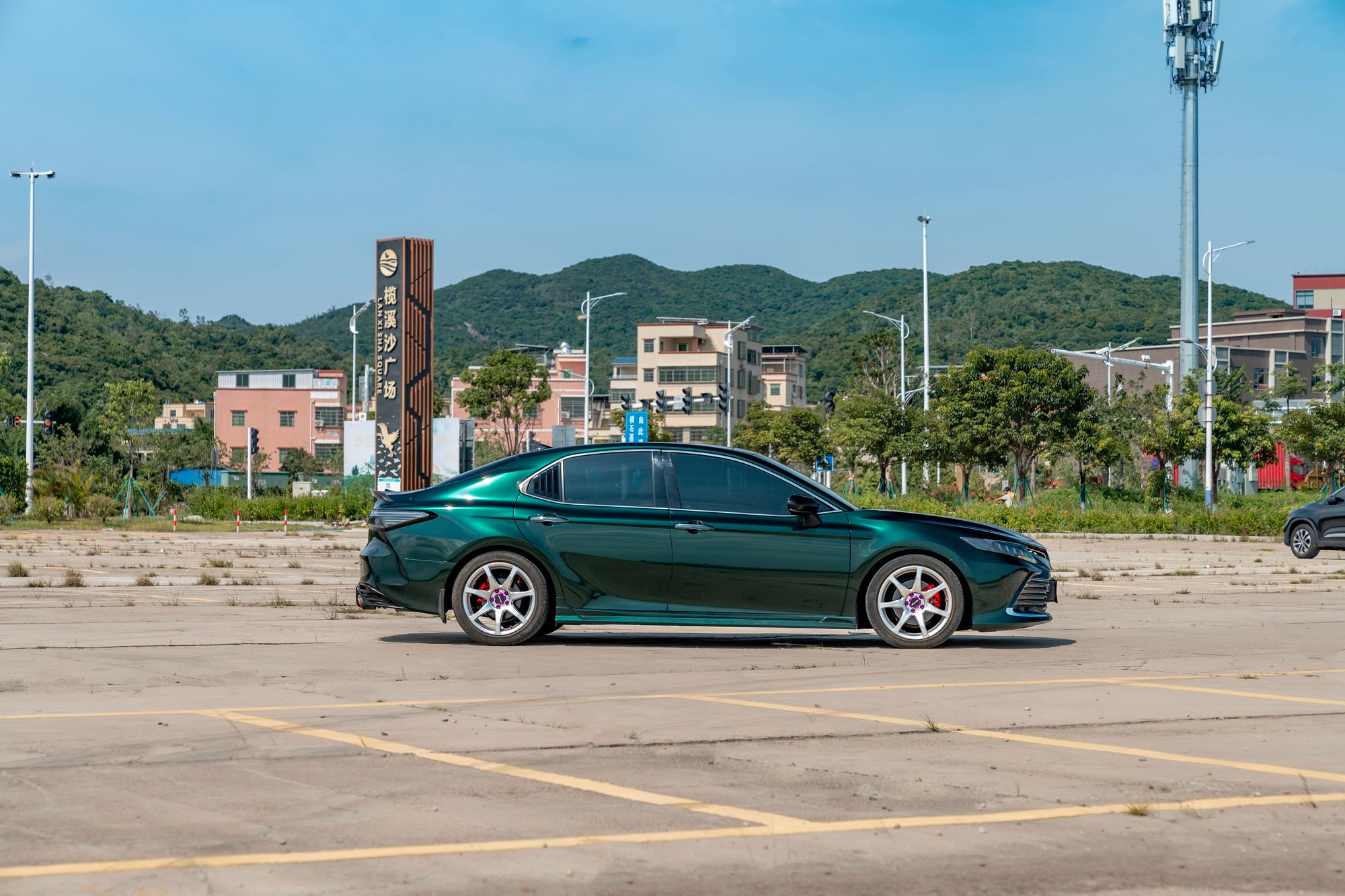 TOYOTA CAMRY-001-FF MR7